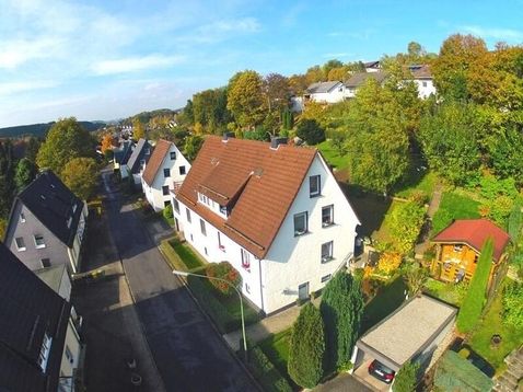 Doppelhaushälfte in bevorzugter Lage von Netphen