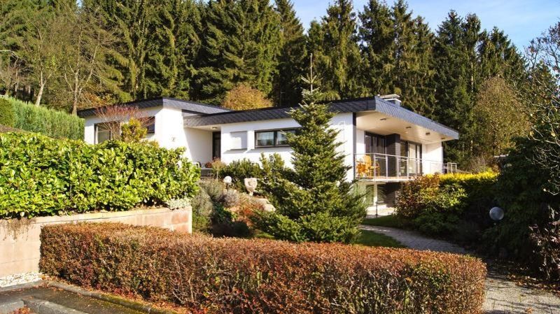 EFH mit Einliegerwohnung in Netphen