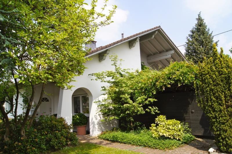 Im Grünen: Einfamilienhaus in Freudenberg